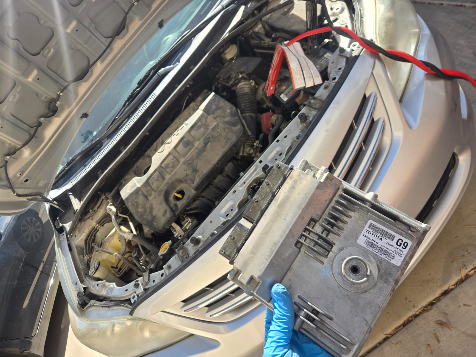 Professional steering lock replacement technician